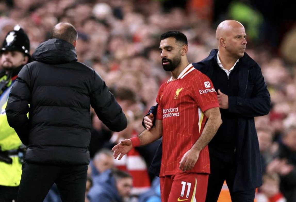 萨拉赫官方宣布刷新纪录新规,巴黎圣日耳曼引发争议!赛场气氛高涨的简单介绍 萨拉赫官方宣布刷新纪录新规,巴黎圣日耳曼引发争议!赛场气氛高涨的简单介绍