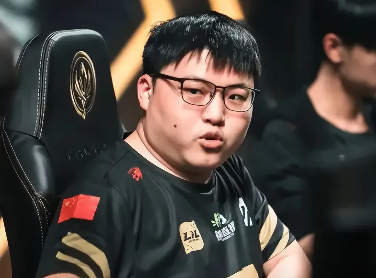 过硬的连队歌词完整版