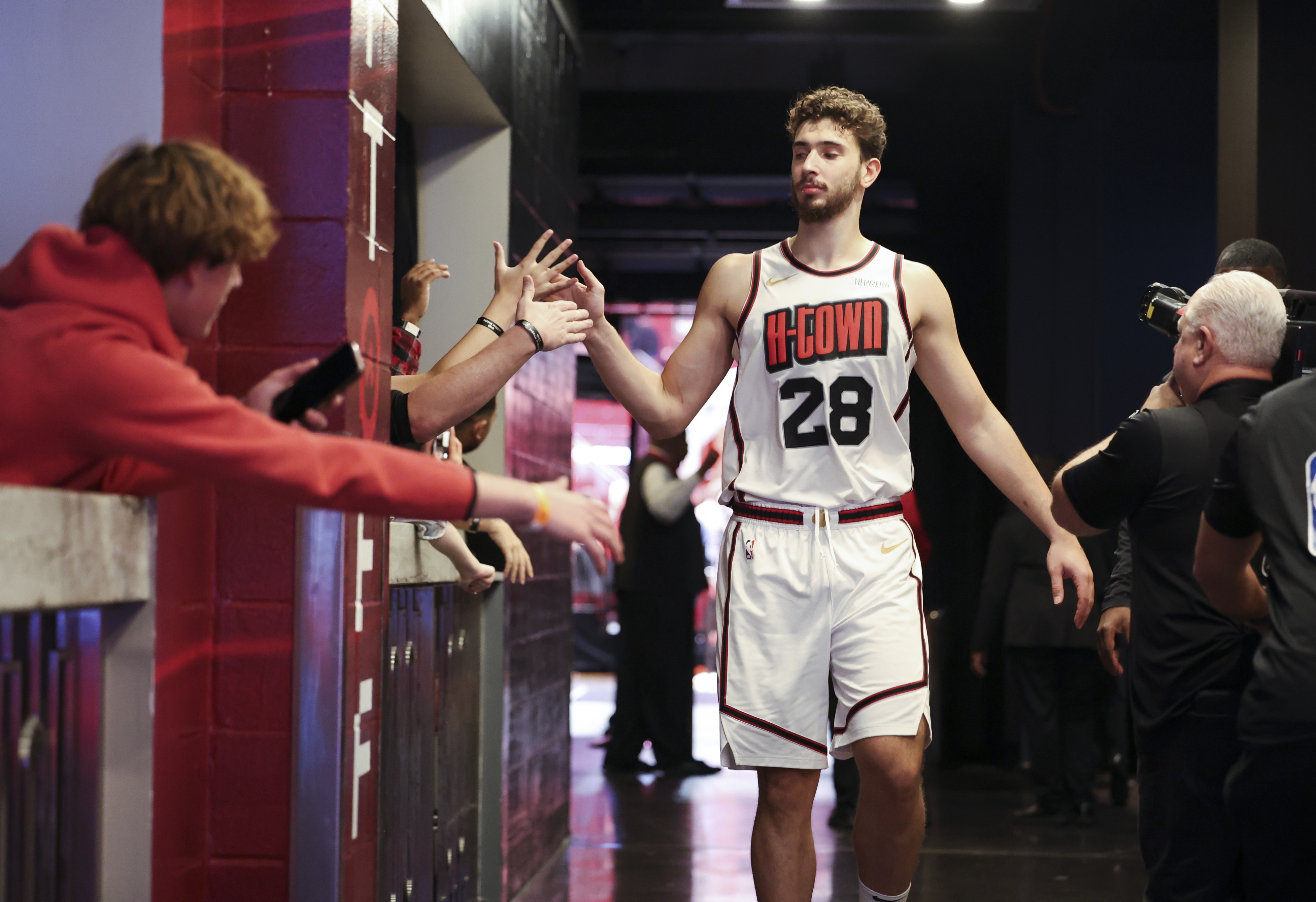 关于蒂姆焦点对战,字母哥与30激战湖人分钟,领先优势明显胜负难料!上演精彩一战的信息 关于蒂姆焦点对战,字母哥与30激战湖人分钟,领先优势明显胜负难料!上演精彩一战的信息