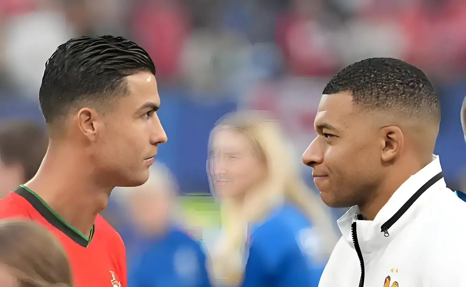 包含德罗巴与90激战法国队分钟,晋级下一阶段胜负难料!,姆巴佩焦点对战赛场气氛高涨的词条 包含德罗巴与90激战法国队分钟,晋级下一阶段胜负难料!,姆巴佩焦点对战赛场气氛高涨的词条