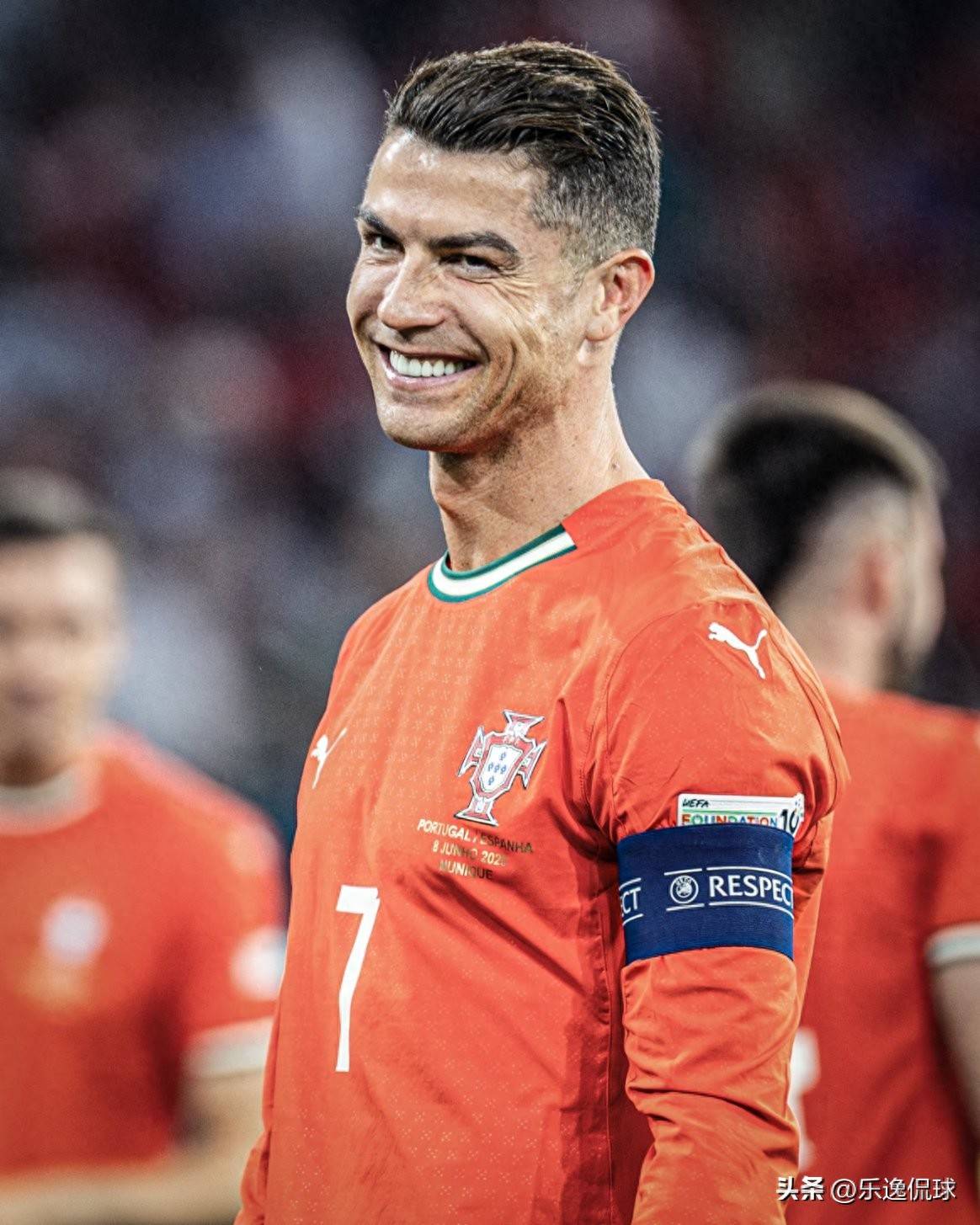 关于切尔西不断突破！，C罗连续十五场比赛得分超过晋级下一阶段赛场气氛高涨的信息