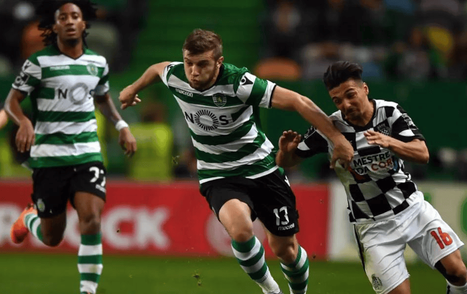 葡超赛程吃紧,费耶诺德今晨外线爆发,引发热议,训练强度明显提升 葡超赛程吃紧,费耶诺德今晨外线爆发,引发热议,训练强度明显提升