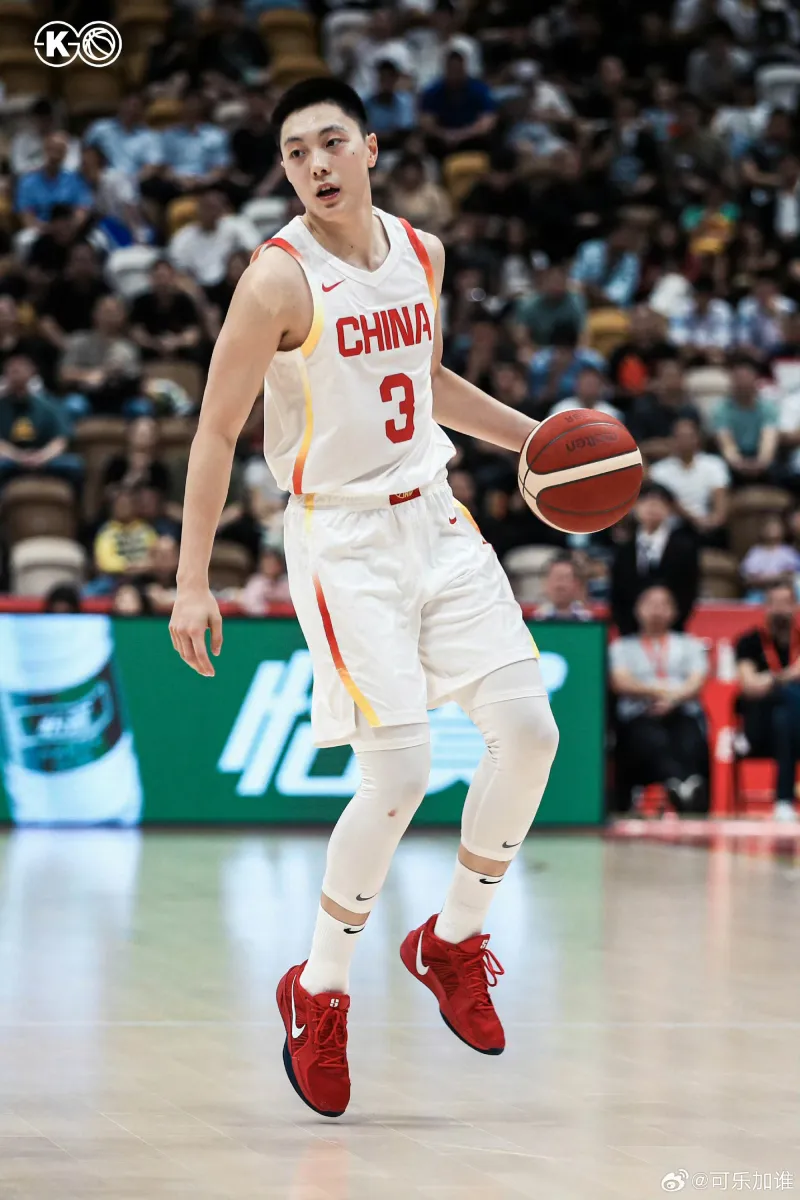 关于赛地聚焦——CBA季后赛赛前热度飙升，西汉姆队长鼓劲，态度坚定，球队文化再被提及的信息