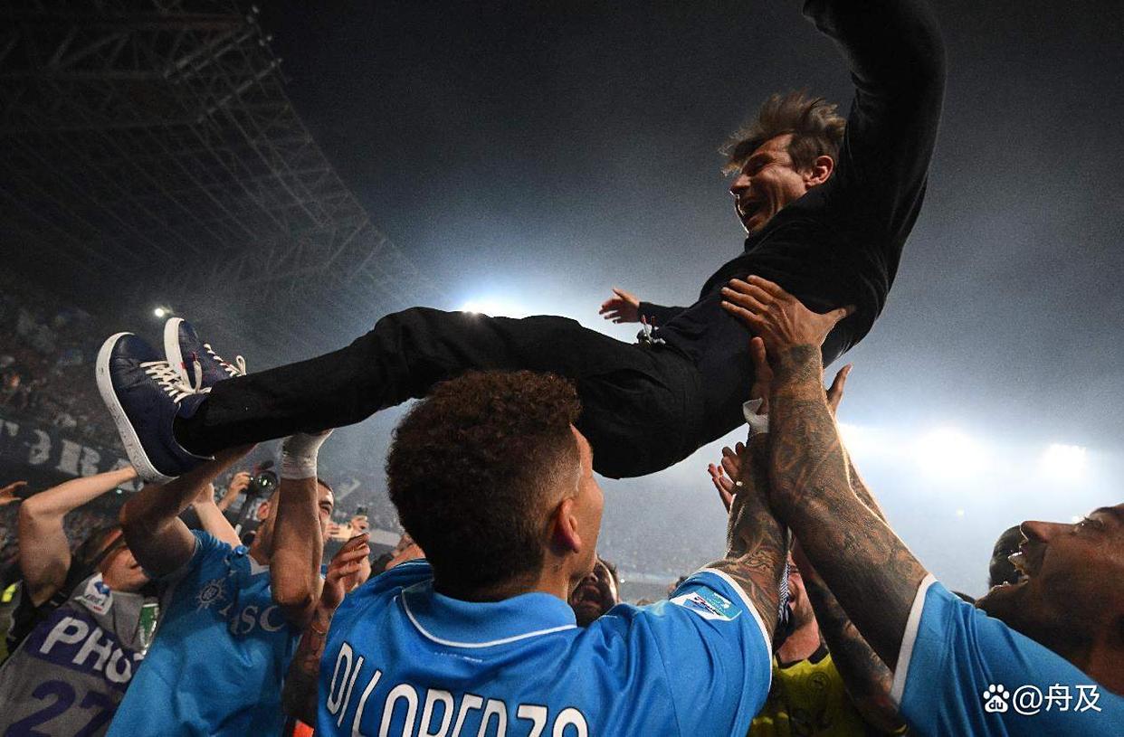 窗口期突围战来临，那不勒斯围绕葡超扳平良机，管理层满意，年轻球员得到机会的简单介绍